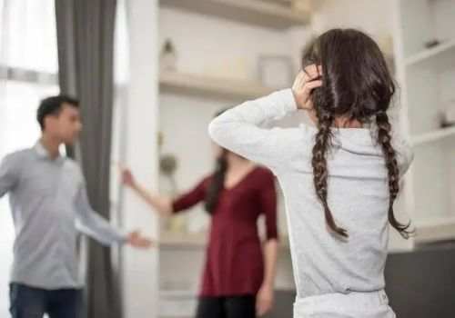 南京市偵探公司：夫妻離婚賭債怎么處理